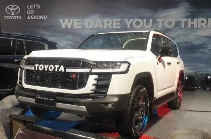 Ribuan Toyota Land Cruiser 300 dan Lexus LX600 Ditarik dari Konsumen untuk Perbaikan
