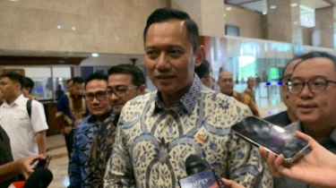 AHY Sambangi Fraksi Demokrat Sebelum Hadiri Raker Perdana di Komisi II DPR