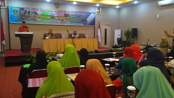 Kabar Gembira, Kemenag Pastikan Guru PAI dapat Tunjangan Hari Raya