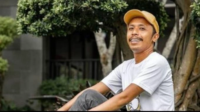 Mas Pur 'Tukang Ojek Pengkolan' Tak Merasa Kesepian Jalani Ramadan Tanpa Dwinda Ratna