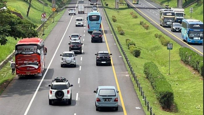 Menko PMK: Tol Gratis Hanya untuk yang Fungsional, Tarif Tol Komersial Kemungkinan Ada Diskon