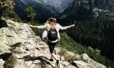 Di Balik Trek yang Menantang, Hiking Menawarkan Manfaat untuk Kesehatan Fisik dan Mental Kita, Apa Saja?
