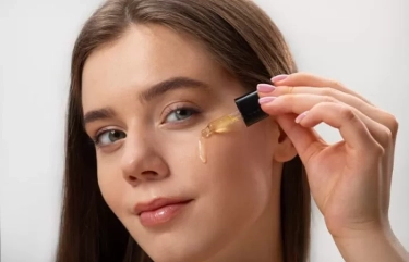 Simak 7 Manfaat dan Efek Samping Retinol untuk Kulit Wajah, Kurangi Tanda Penuaan hingga Hiperpigmentasi