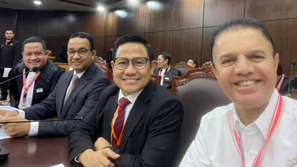 Anies-Cak Imin Hadiri Sidang Gugatan Pilpres di MK, Publik Malah Pesimis