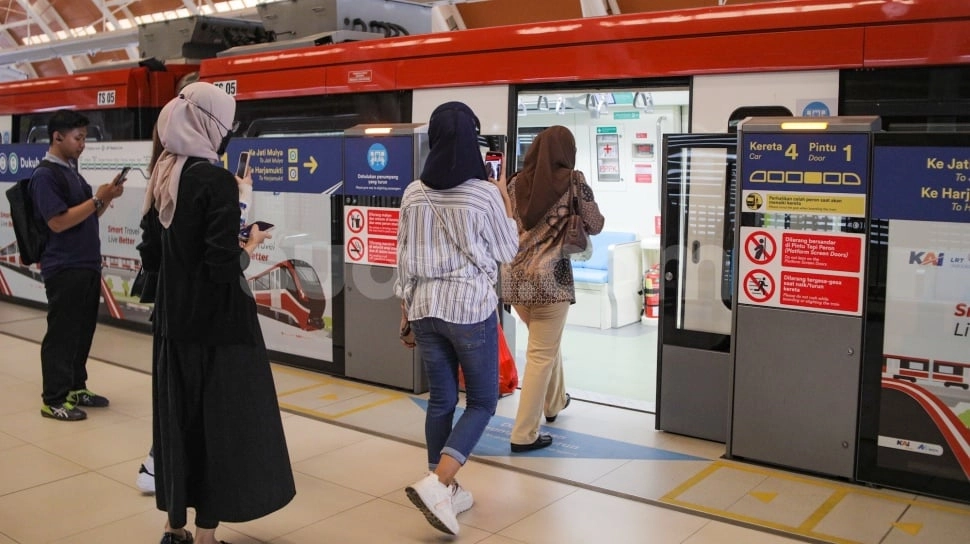 Tarif Promo LRT Berakhir Hingga Maret, Akankah Berlanjut?