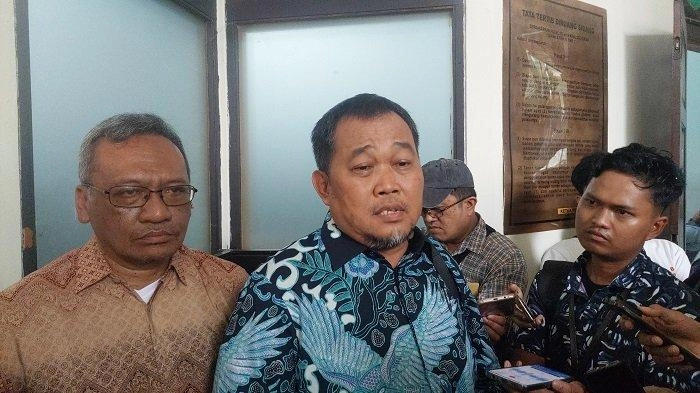 Boyamin Janji Bakal Bubarkan MAKI Jika Firli Bahuri Ditahan dan Disidangkan di Kasus Pemerasan SYL