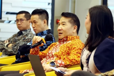 WOM Finance Bagikan Dividen Rp 20,37 Per Saham, Targetkan Pembiayaan Rp 5,84 Triliun Tahun Ini