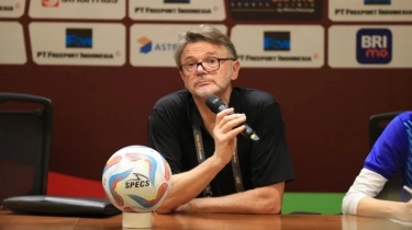 Federasi Vietnam Cuma Kasih Philippe Troussier Pesangon 3 Bulan Gaji