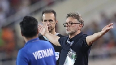 Indra Sjafri Prihatin Philippe Troussier Dipecat Timnas Vietnam, Tapi Itu Wajar Saja
