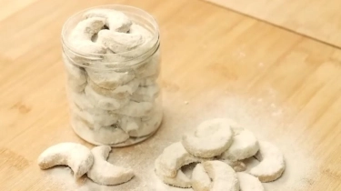 Maknyus di Mulut, Ini Resep Kue Putri Salju Premium