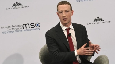 Bos Facebook Mau 'Culik' Karyawan Google demi Teknologi AI