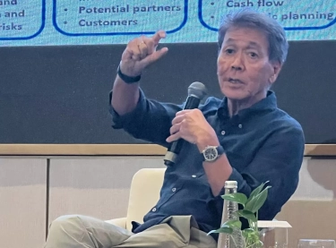 Charles Menaro, President Commissioner Meratus Group: Target Harus Sulit, tapi Bisa Dicapai