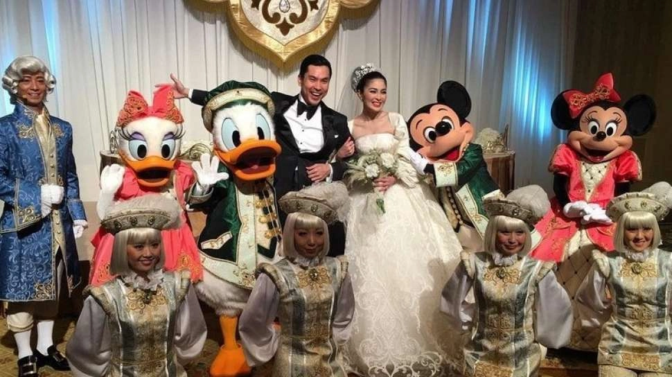 Bukan Cuma Sandra Dewi, Deretan Artis Ini Gelar Konsep Pernikahan Seperti Putri Disney: Ada yang Sudah Cerai!
