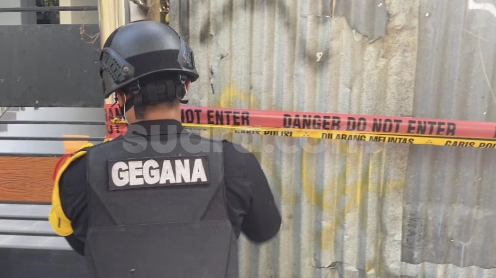 Pasukan Gegana Turun Gunung, Cek Lokasi Ledakan Gudang Amunisi Armed