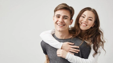 Ramalan Zodiak Cinta Minggu, 31 Maret 2024: Hubungan Gemini Harmonis, Scorpio Berbeda Pendapat