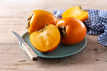 Wajib Tahu 8 Manfaat Buah Kesemek untuk Kesehatan Tubuhmu, Salah Satunya Baik untuk Menurunkan Berat Badan