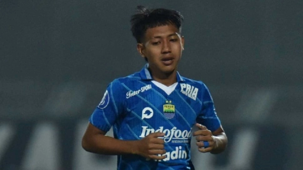 Persib Bandung Dilanda Badai Cedera, Beckham Alami Pembengkakan Kaki Kanan