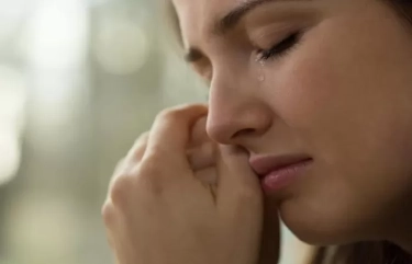 Bukan Cengeng, 7 Manfaat Menangis untuk Kesehatan Fisik dan Mental