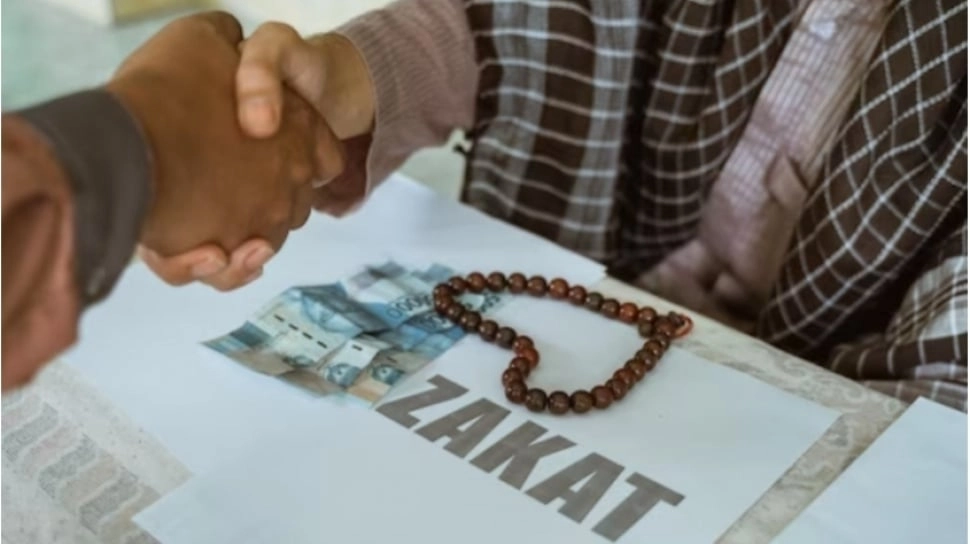 Begini Hukum Bayar Zakat Fitrah Pakai Uang Hasil Utang, Bisa Tak Diterima Allah SWT?