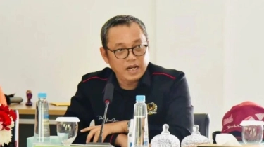 Bos Timah 'Babak Belur' Dihajar DPR: Dirampok Habis!