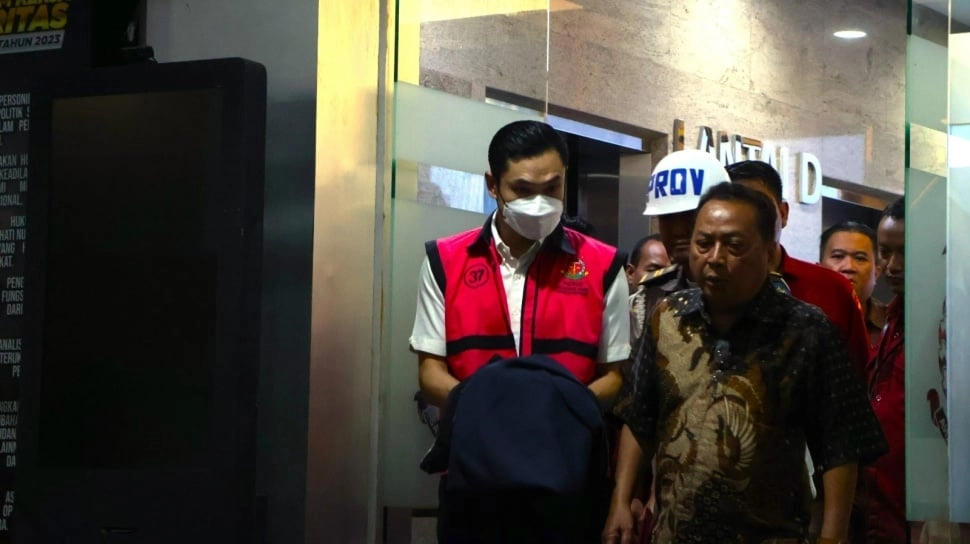 Rugikan Negara Rp271 T, Harvey Moeis Cuma Perlu Jual 1 Jam Tangan buat Bayar Denda Korupsi Timah