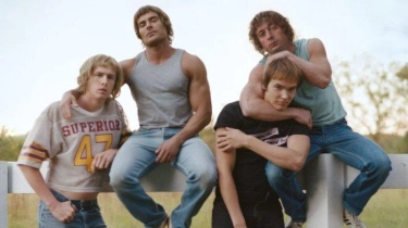 Film The Iron Claw, Angkat Kisah Keluarga Pegulat Von Erich yang Dihantui Kutukan