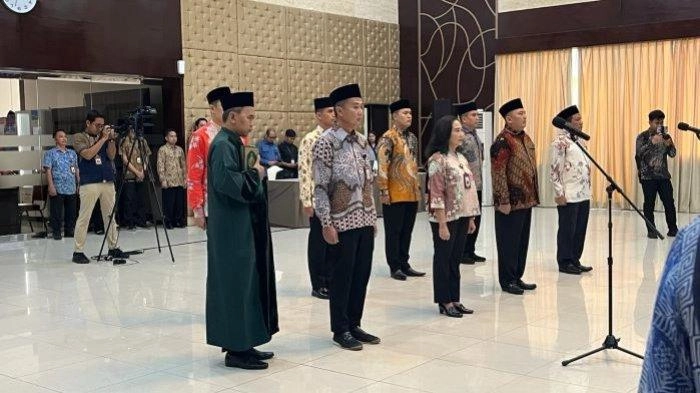 Pratikno Rotasi Bey Machmudin Sebagai Staf Ahli