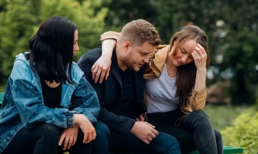 Merasa Terganggu, Yuk Cari Tahu Ciri Teman Toxic dan Cara Mengatasinya