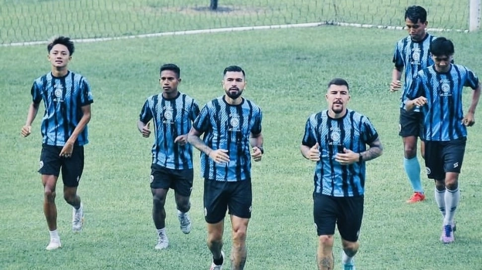 3 Tim Top yang Sudah Gonta-ganti Pelatih tapi Masih Terseok-seok di BRI Liga 1