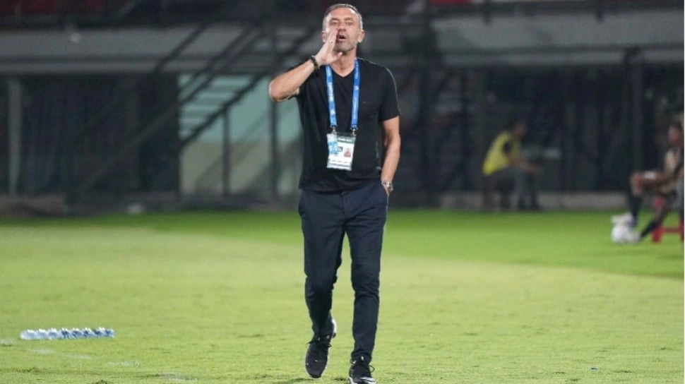 Alasan Thomas Doll Liburkan Skuad Persija