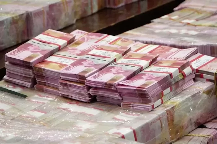 Awas Ketipu Penukaran Uang Baru, Ini Tips Mengenali Ciri-ciri Uang Palsu