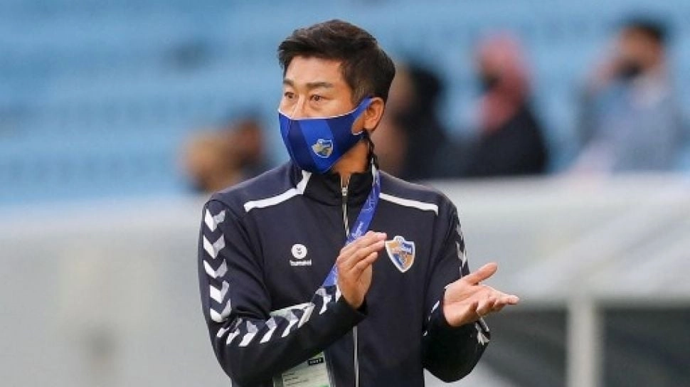 Dua Pelatih Ternama Korea Selatan Melamar ke Timnas Vietnam