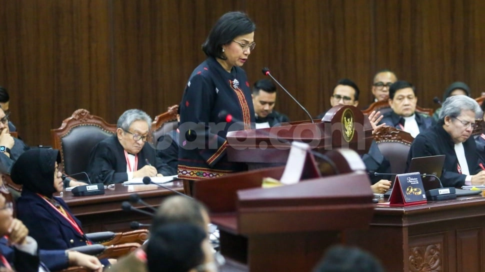 Sri Mulyani Blak-blakan Penggunaan Anggaran Bansos Jelang Pilpres, Ada Yang Tak Beres?