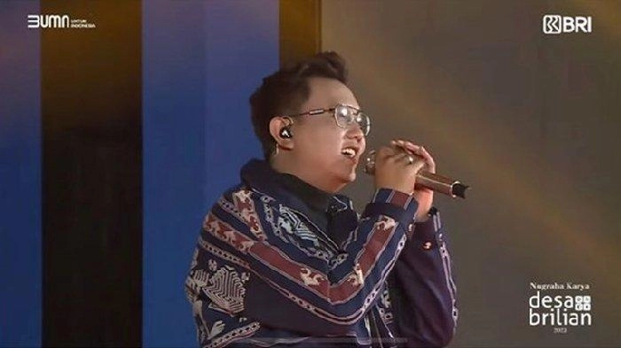 Chord Gitar Wirang - Denny Caknan: Jam 11 Bengi Aku Mbok Tinggalno