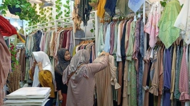 Viral Tren Baju Lebaran 2024 Nuansa Shimmer, Bahannya Dinilai Halus, Berikut Harga Gamis Shimmer