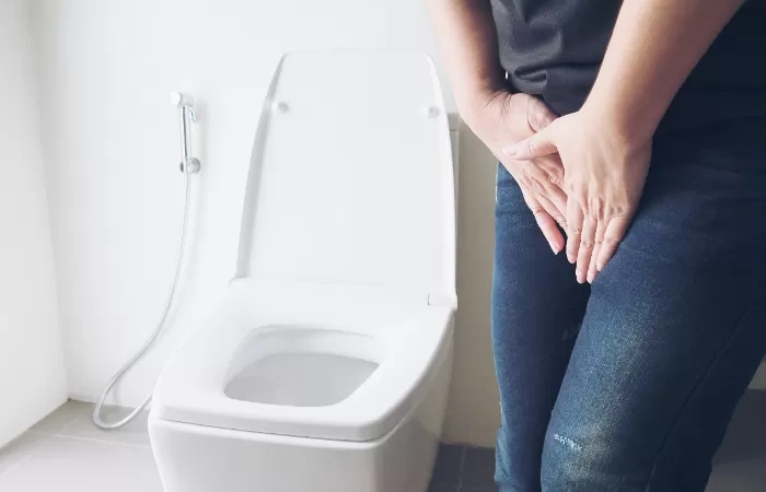 4 Cara Cegah Infeksi Saluran Kemih pada Wanita Saat Melakukan Perjalanan Mudik