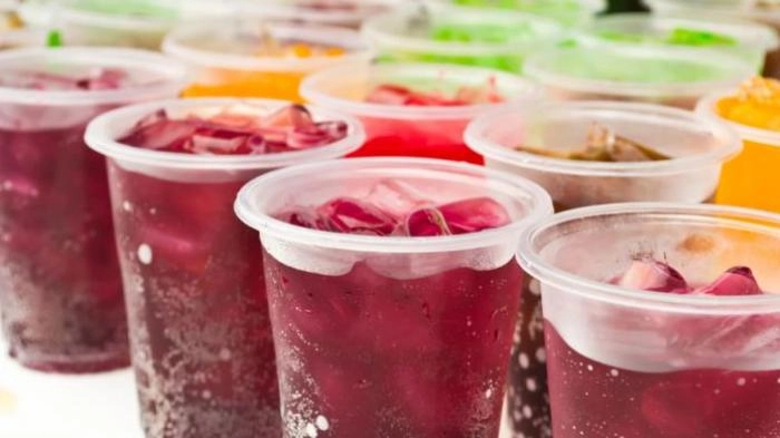 Dokter Ingatkan Orangtua untuk Batasi Anak Konsumsi Minuman Manis dan Dingin Saat Lebaran 
