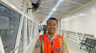 Kisah Yoga, Jadi Relawan Pramuka di Pelabuhan Merak demi Bantu Pemudik yang Akan Berlebaran
