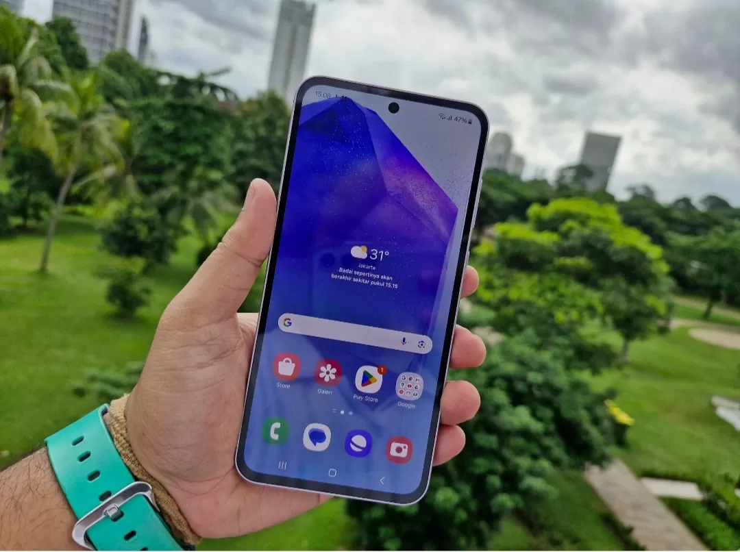 Sekilas Rasa Flagship di Galaxy A55 5G, Pas Dipakai Kerja dan Membuat Konten