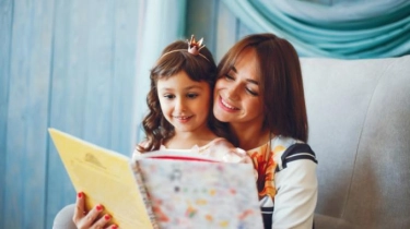 56,6 Persen Orang Tua di Indonesia Tidak Pernah Bacakan Buku ke Anaknya