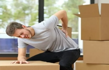 Jangan Diabaikan Meski Tampak Sepele! Ini 7 Pantangan Saraf Kejepit, Mulai dari Makanan Hingga Aktivitas