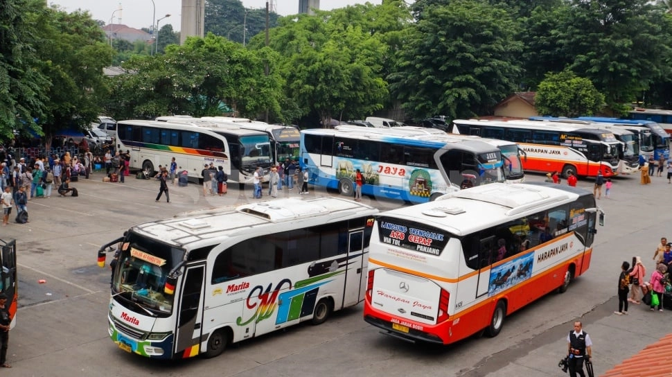 1,1 Juta Pemudik Tercatat Sudah Pulang Kampung Naik Angkutan Umum