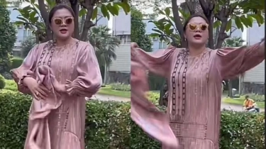 Baju 'Shimmer' Diprediksi Jadi Tren Terjelek, Vicky Shu Semangati Perempuan yang Mau Memakainya