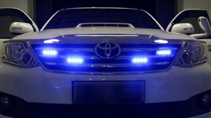 Viral Video Pengemudi Pajero Pakai Strobo Ngaku Pangkat Kombes, Begini Respons Densus 88