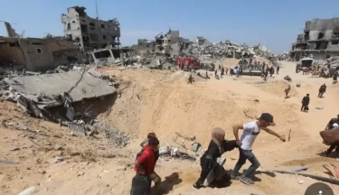 Pasukan Israel Pergi, Warga Palestina Tetap Kembali ke Rumah Mereka yang Hancur di Khan Younis