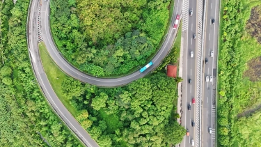 Polri Hentikan One Way dari Cikampek Kalikangkung, Jam 12.00 Lalu Lintas Kembali Normal