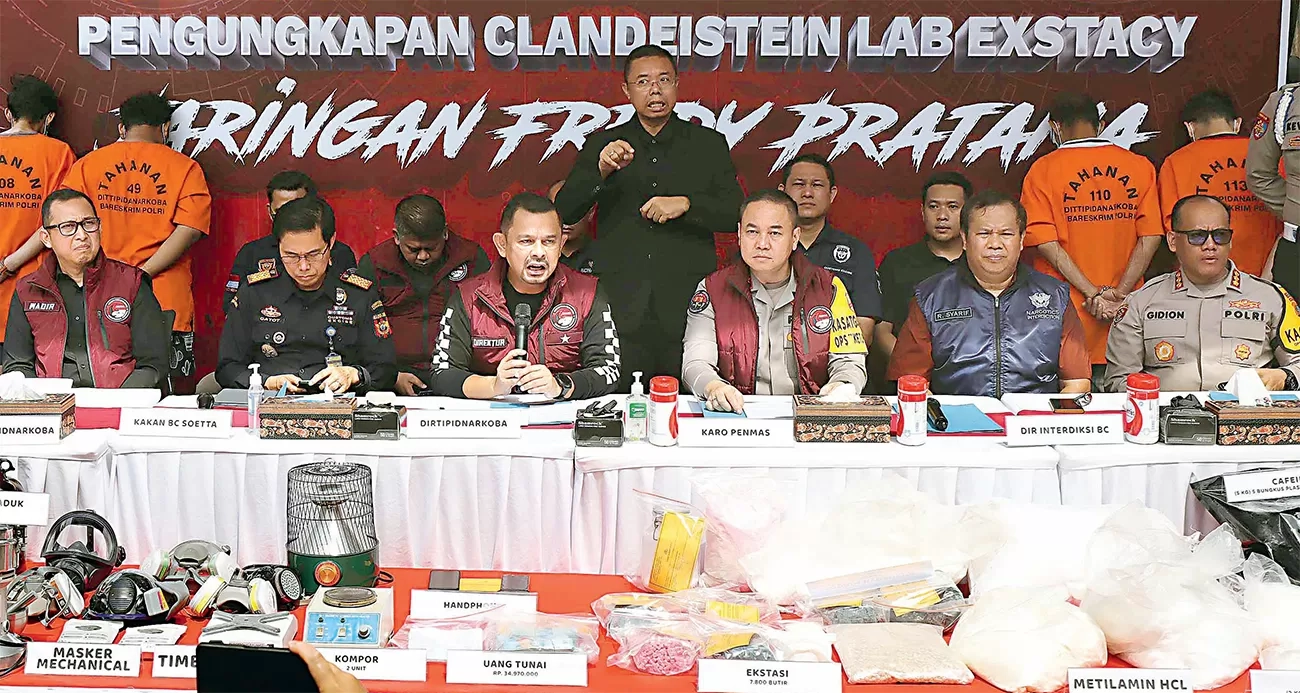 Rumah di Sunter Jadi Tempat Produksi Ekstasi, Bareskrim Amankan 7.800 Butir dan Tangkap 4 Jaringan Fredy Pratama
