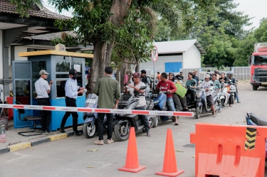 Sampai H-2 Lebaran, Pelabuhan Merak Masih Dipadati Pemudik