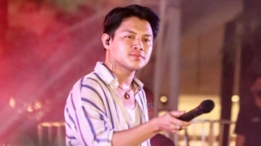Chord Gitar Lagu Sepenuh Hati - Rony Parulian ft Andi Rianto: Bukan Matahari Bila Tak Menyinari