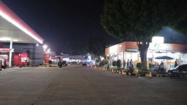 H-1 Lebaran, Rest Area di Tol Cipali Saat Sahur Terlihat Sepi, Berbeda dari Sebelumnya